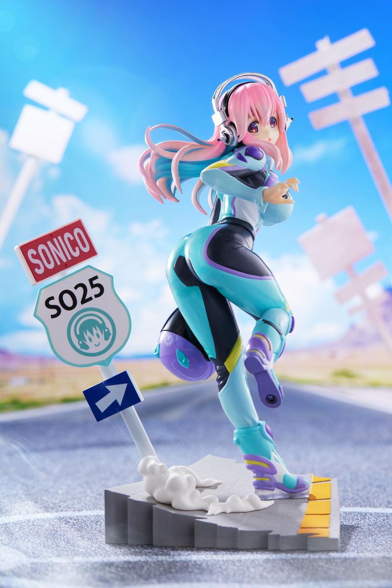 Super Sonico Pre-Painted Figure: Sonico image 9