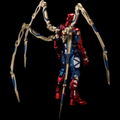 Fighting Armor Avengers Endgame: Iron Spider (Re-run) thumbnail 3