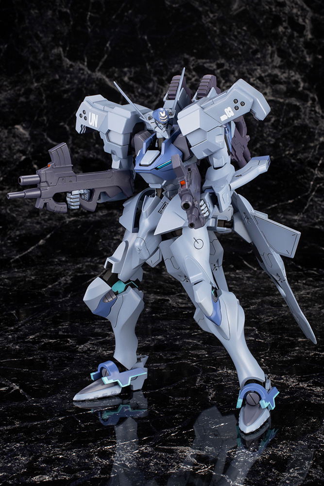 Muv-Luv Alternative 1/144 Scale Plastic Model Kit: Shiranui Isumi Valkyries image 16