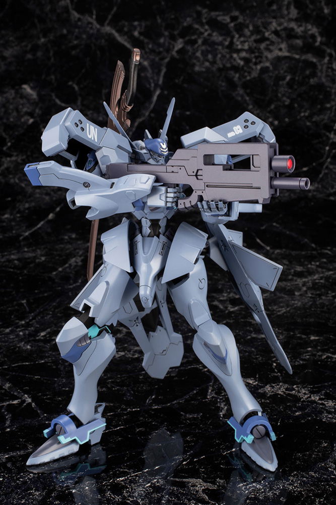 Muv-Luv Alternative 1/144 Scale Plastic Model Kit: Shiranui Isumi Valkyries image 17