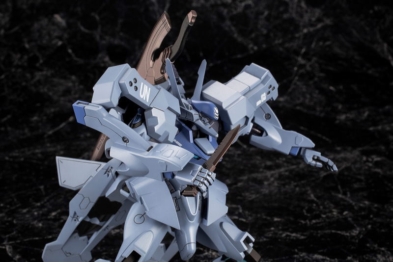 Muv-Luv Alternative 1/144 Scale Plastic Model Kit: Shiranui Isumi Valkyries image 19