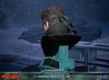Metal Gear Solid Life-Size Bust Resin Statue: Solid Snake [Standard Edition] thumbnail 12