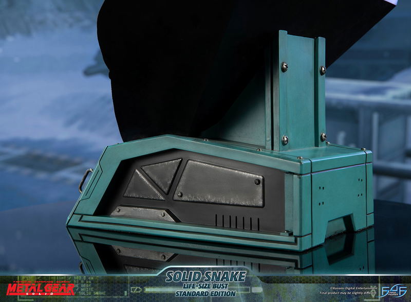 Metal Gear Solid Life-Size Bust Resin Statue: Solid Snake [Standard Edition] image 31