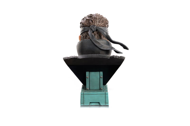 Metal Gear Solid Life-Size Bust Resin Statue: Solid Snake [Standard Edition] image 5