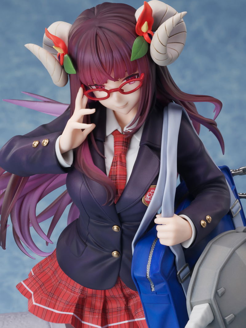 Azur Lane 1/7 Scale Pre-Painted Figure: Suruga Straightfaced Model Student Ver. image 7