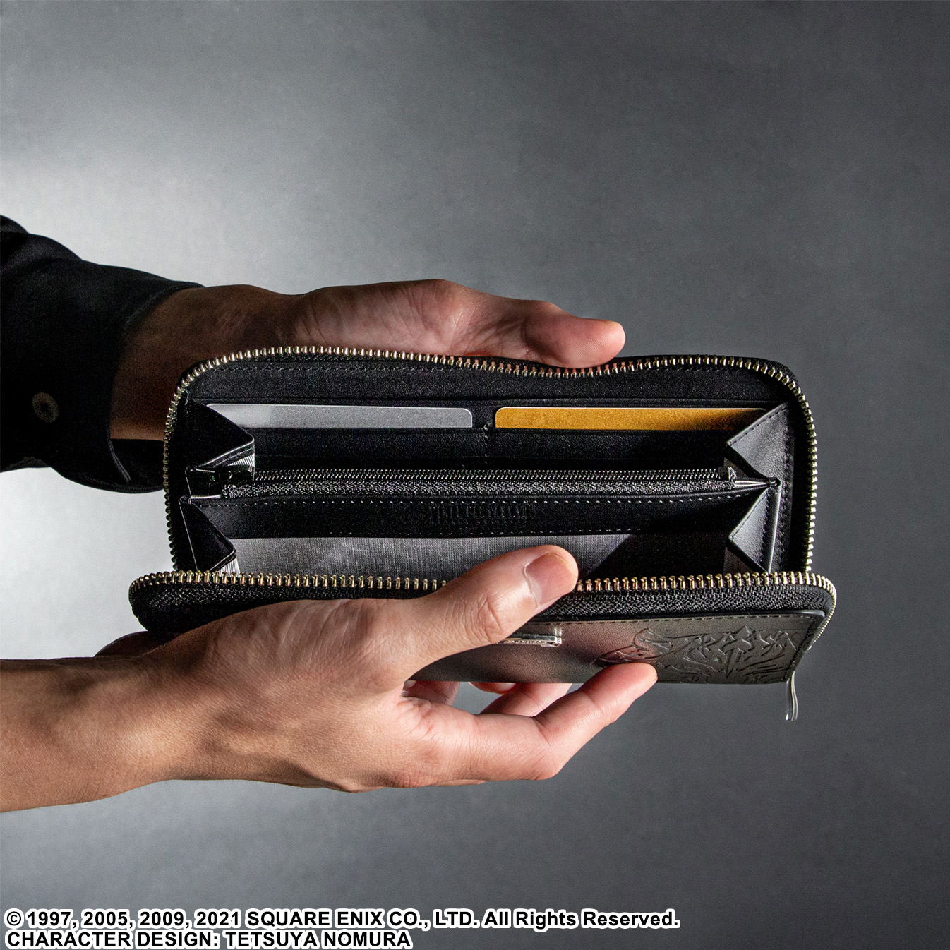 Final Fantasy VII: Advent Children - Cloudy Wolf Wallet