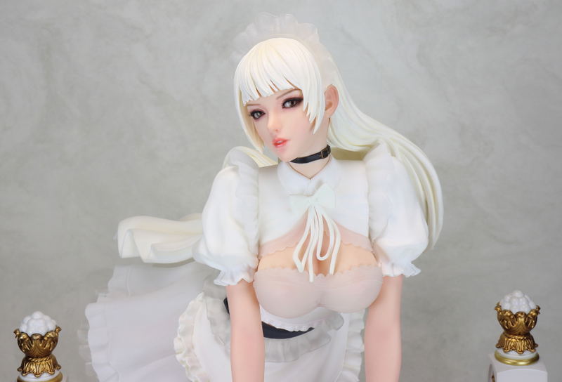 Holiday Maid 1/4 Scale Pre-Painted Figure: Monica Tesia Lily Style image 7