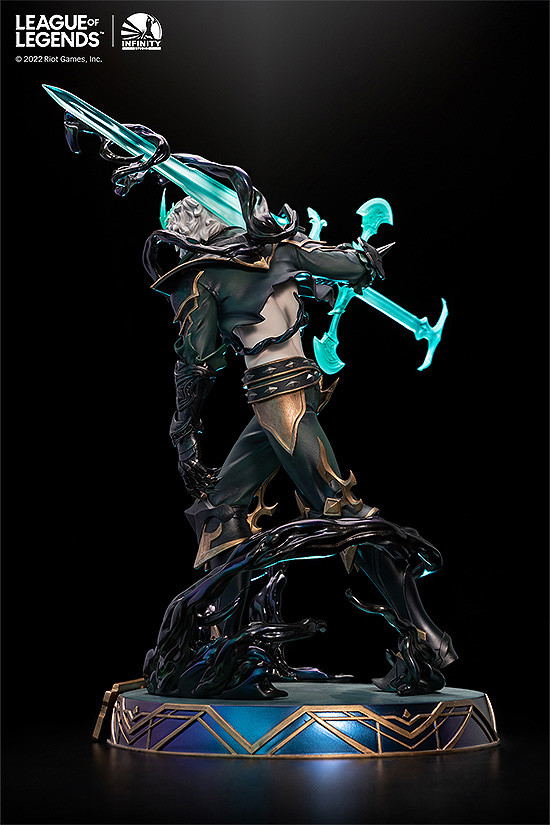 League of Legends 1/6 Scale Statue: The Ruined King Viego image 3