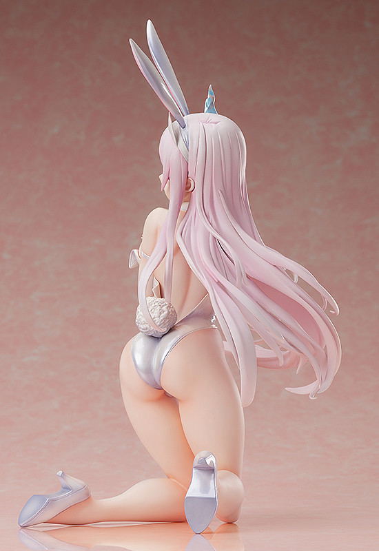 Yuuna and the Haunted Hot Springs 1/4 Scale Pre-Painted Figure: Yuuna Yunohana Bare Leg Bunny Ver. [GSC Online Shop Exclusive Ver.] image 8