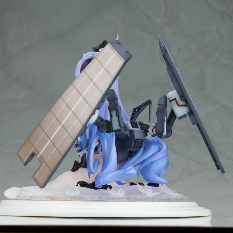 Azur Lane 1/7 Scale Pre-Painted Figure: Unicorn image 13