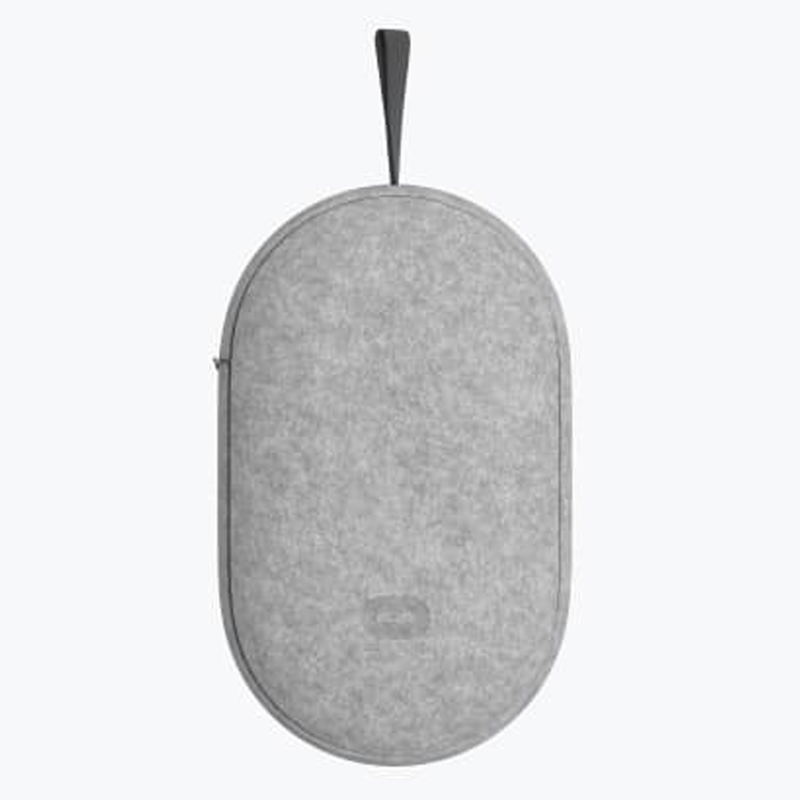 Meta Quest 2 Carrying Case image 1