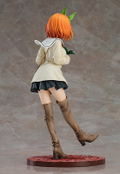 The Quintessential Quintuplets 1/6 Scale Pre-Painted Figure: Yotsuba Nakano Date Style Ver. thumbnail 5