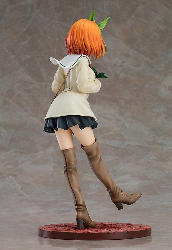The Quintessential Quintuplets 1/6 Scale Pre-Painted Figure: Yotsuba Nakano Date Style Ver. image 5