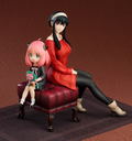 Spy x Family 1/7 Scale Pre-Painted Figure: Anya & Yor thumbnail 7