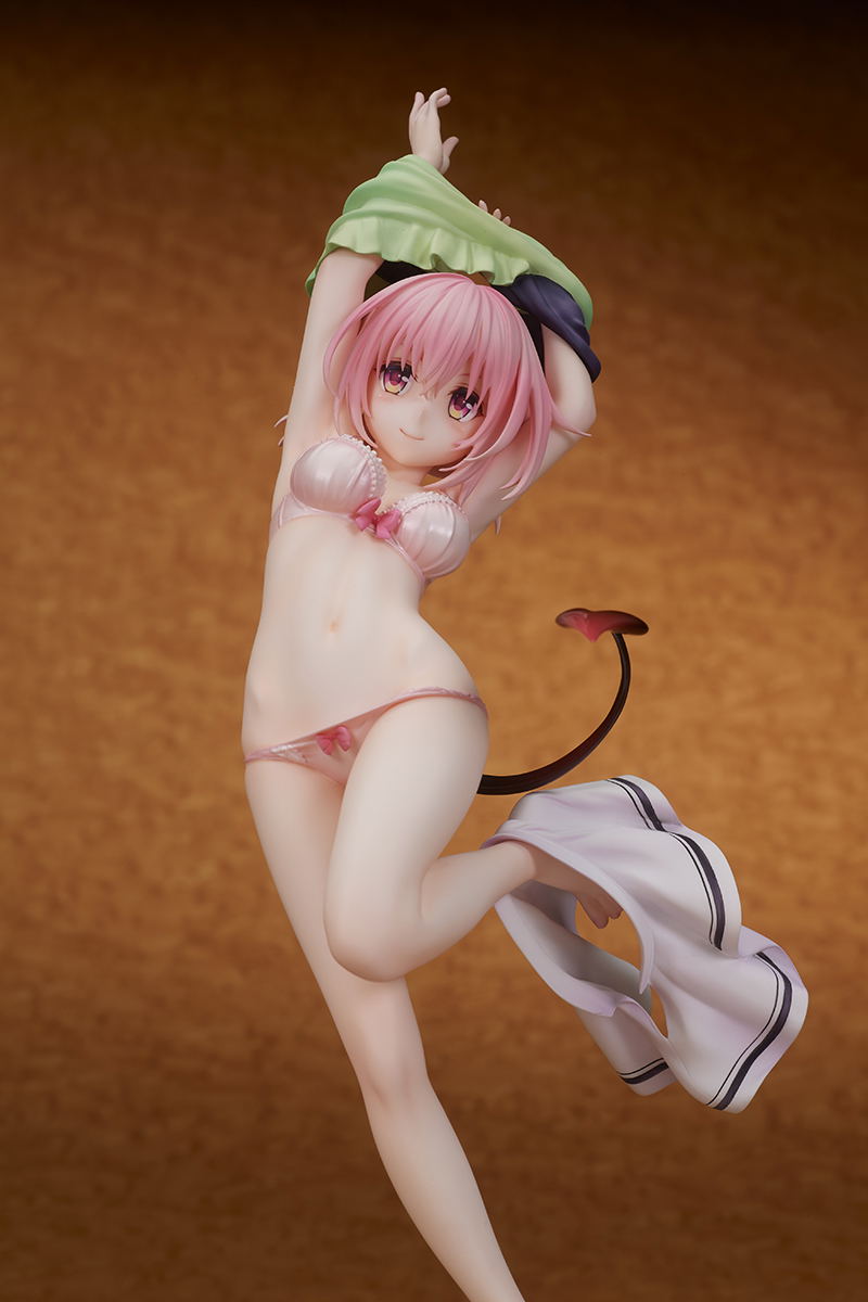 To Love Ru Darkness 1/7 Scale Pre-Painted Figure: Momo Belia Deviluke Okigae Mode image 9