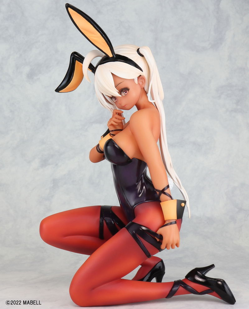 Original Character 1/5 Scale Pre-Painted Figure: Neala Black Bunny Illustration by MaJO image 2