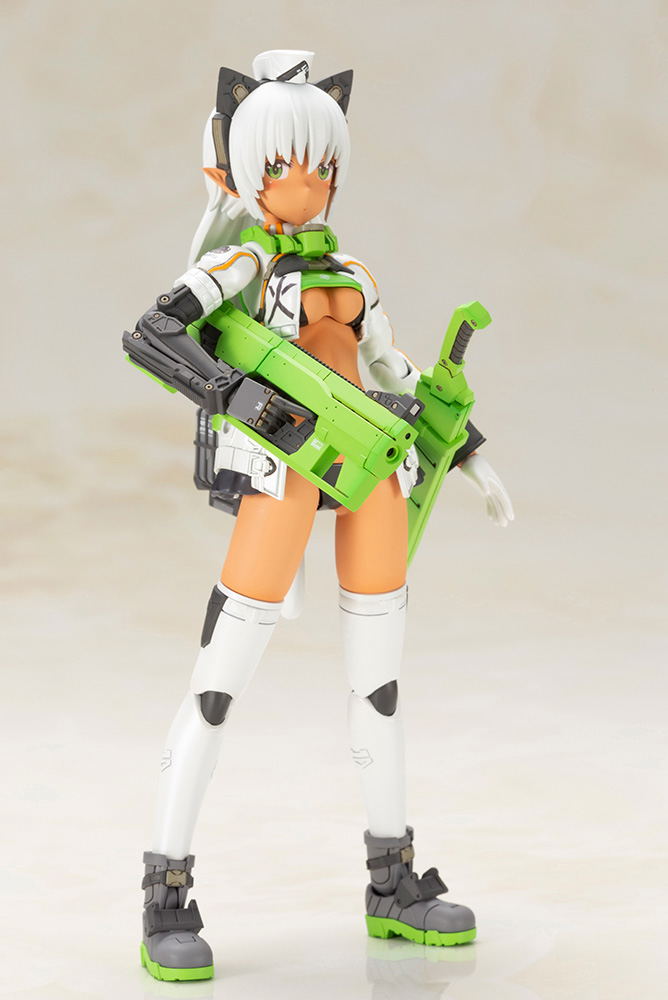 Humikane Shimada Art Works II Plastic Model Kit: Arsia Another Color with FGM148 Type Anti-tank Missile image 3
