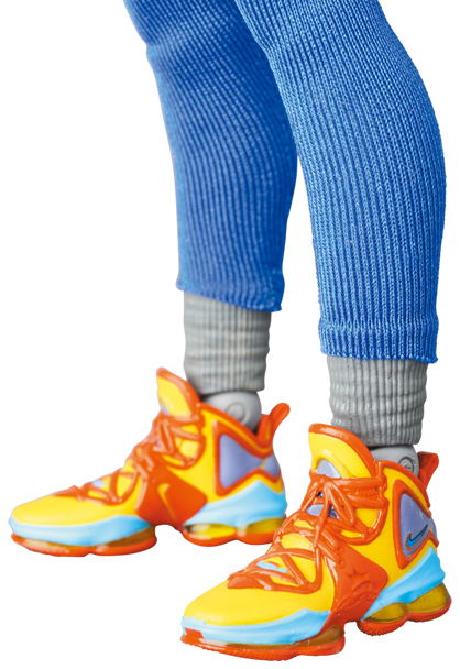 MAFEX Space Jam A New Legacy: LeBron James Space Jam A New Legacy Ver. image 10