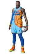 MAFEX Space Jam A New Legacy: LeBron James Space Jam A New Legacy Ver. thumbnail 7