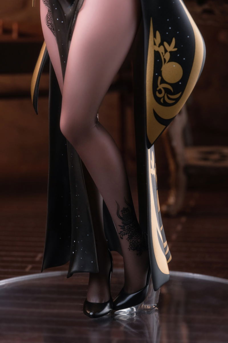 Azur Lane 1/6 Scale Pre-Painted Figure: Chen Hai Vestibule of Wonders Ver. image 13