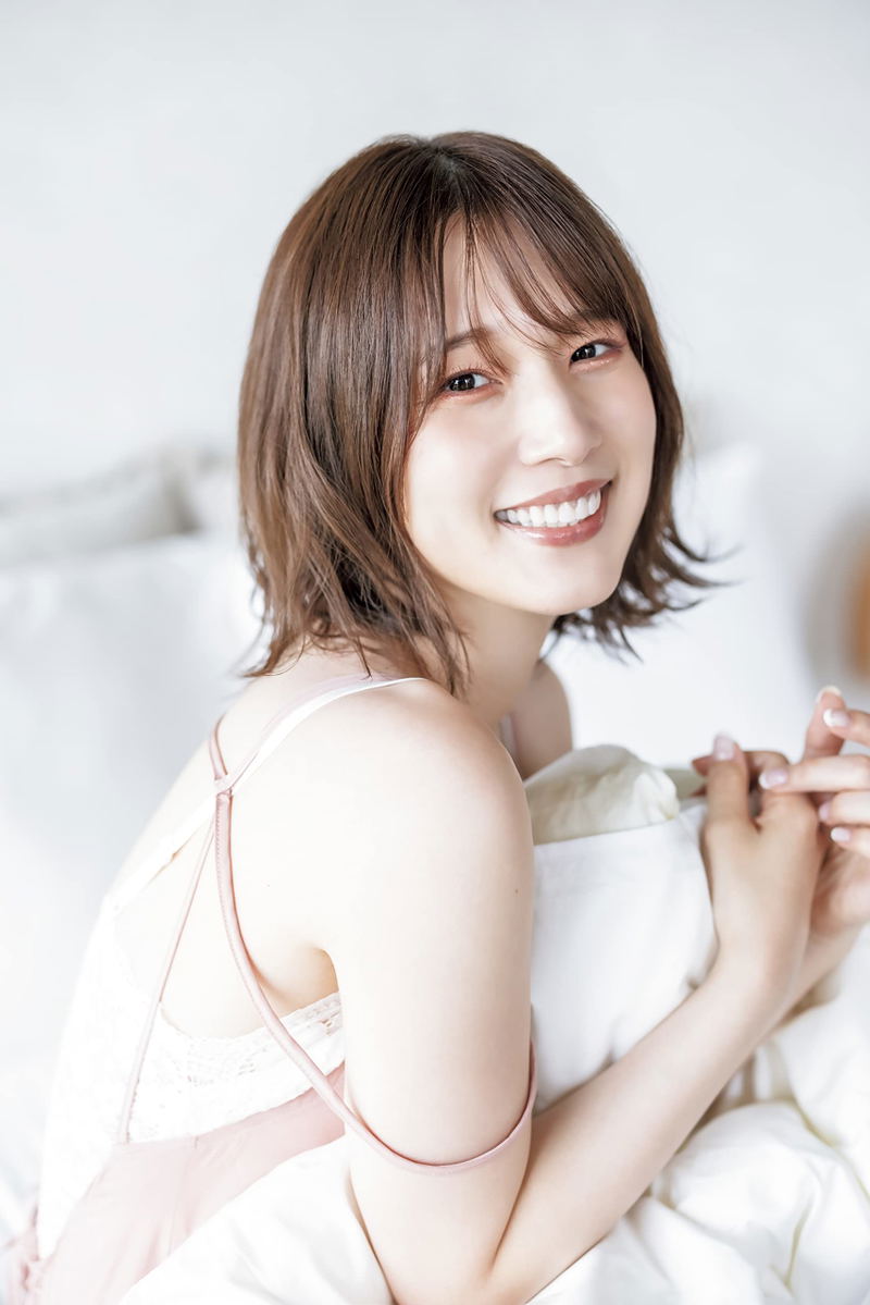 Maaya Uchida 1st Photo Book Maya Doki image 2