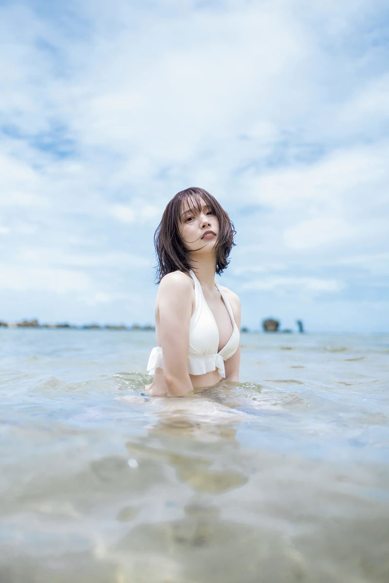 Maaya Uchida 1st Photo Book Maya Doki image 3
