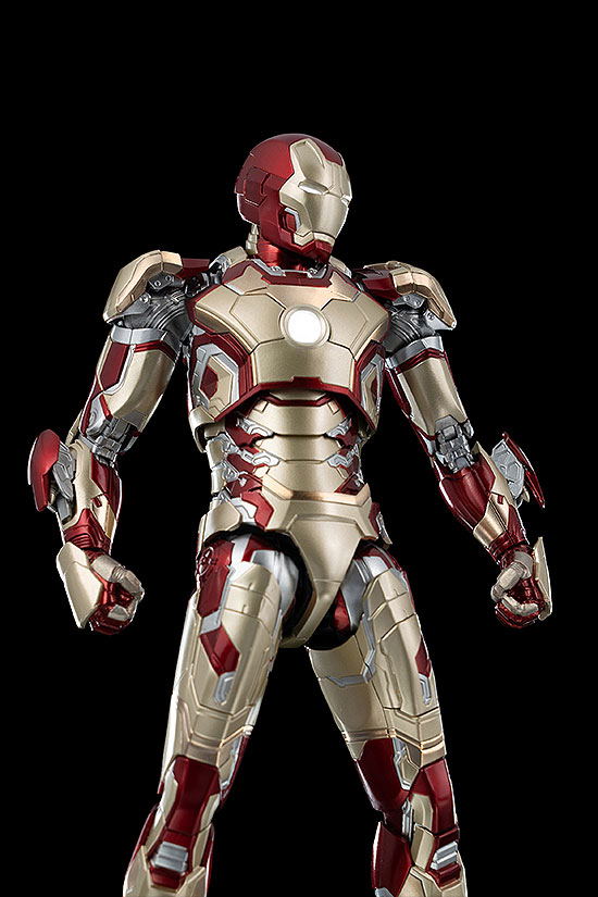 アイアンマン マーク42 INFINITY SAGA 1/12 プラモデル Marvel Studios The Infinity Saga 1/12 Scale Pre-Painted Action