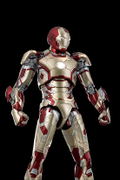 Marvel Studios The Infinity Saga 1/12 Scale Pre-Painted Action Figure: DLX Iron Man Mark 42 thumbnail 6