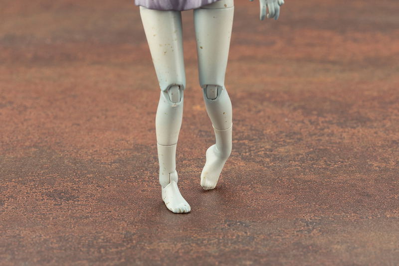 End of Heroes 1/24 Scale Plastic Model Kit: Zombinoid Fallen Queen image 9