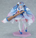 figma No. EX-067 Character Vocal Series 01 Hatsune Miku: Snow Miku Serene Winter Ver. [GSC Online Shop Exclusive Ver.] thumbnail 7