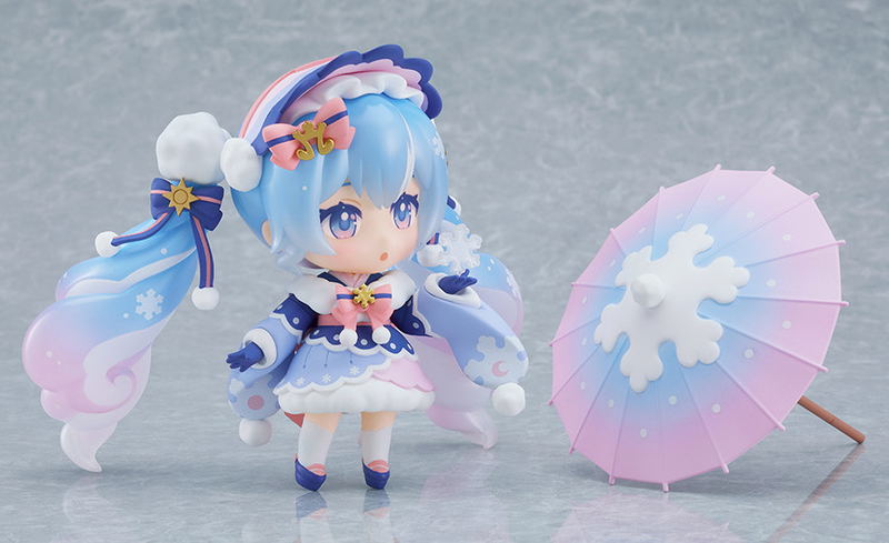 Nendoroid No. 2023 Character Vocal Series 01 Hatsune Miku: Snow Miku Serene Winter Ver. [GSC Online Shop Exclusive Ver.] image 4