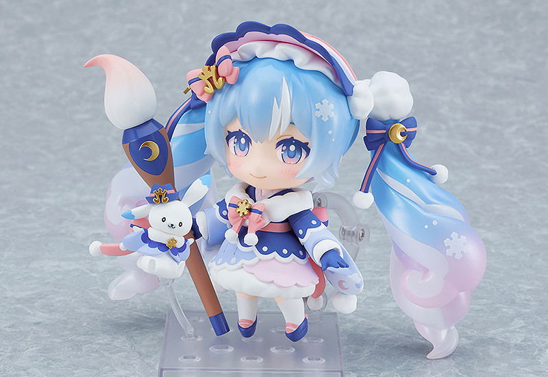 Nendoroid No. 2023 Character Vocal Series 01 Hatsune Miku: Snow Miku Serene Winter Ver. [GSC Online Shop Exclusive Ver.] image 6