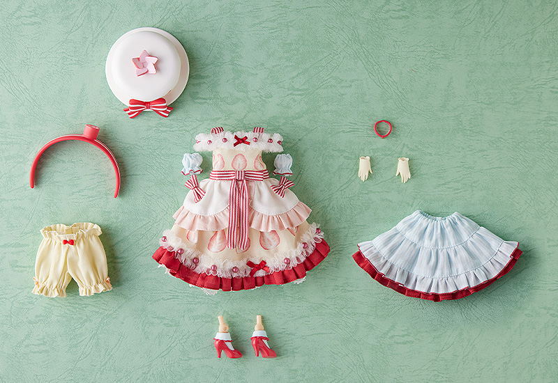 Harmonia Humming Creator's Doll: Fraisier Designed by ERIMO image 6