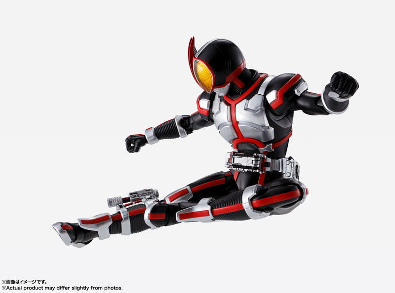 S.H.Figuarts (Shinkocchou Seihou) Kamen Rider 555: Kamen Rider 555 image 5