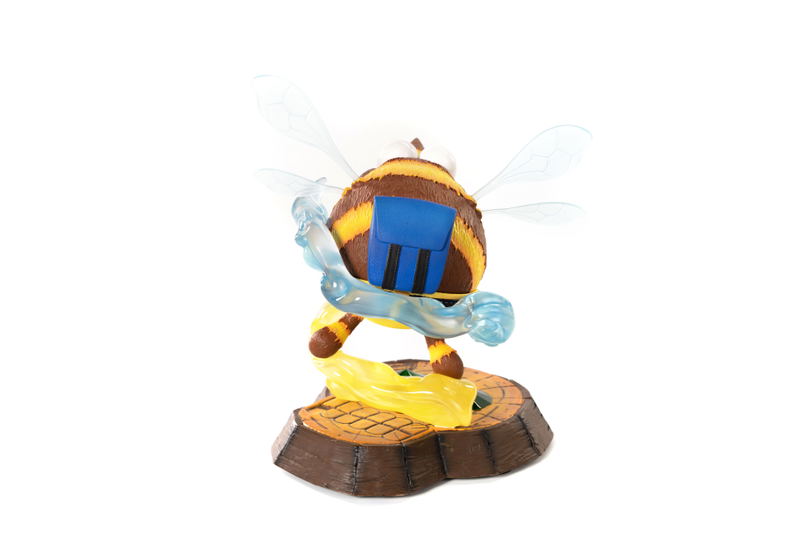Banjo-Kazooie Resin Statue: Bee Banjo image 6