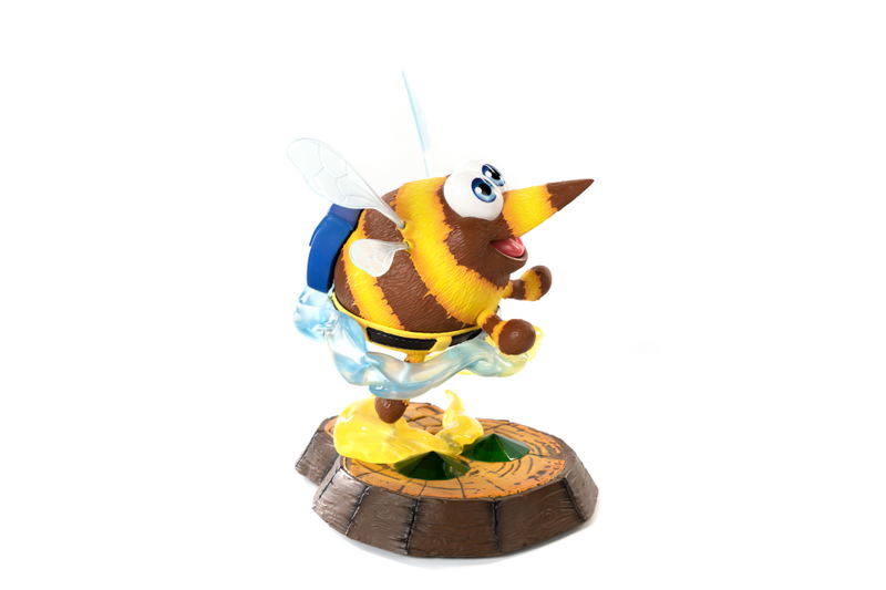 Banjo-Kazooie Resin Statue: Bee Banjo image 8