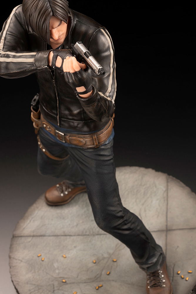 ARTFX Resident Evil Vendetta 1/6 Scale Pre-Painted Figure: Leon Scott Kennedy Renewal Package image 17