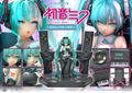 Prisma Wing Hatsune Miku Art by Neco DX Edition 1/4 Scale Statue thumbnail 5