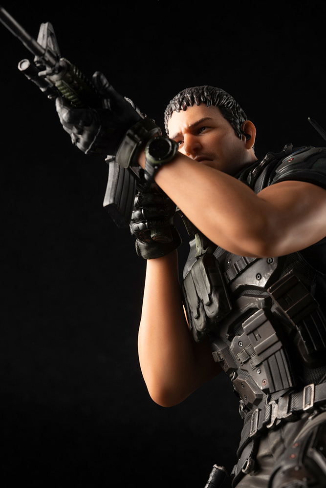ARTFX Resident Evil Vendetta 1/6 Scale Pre-Painted Figure: Chris Redfield Renewal Package image 18