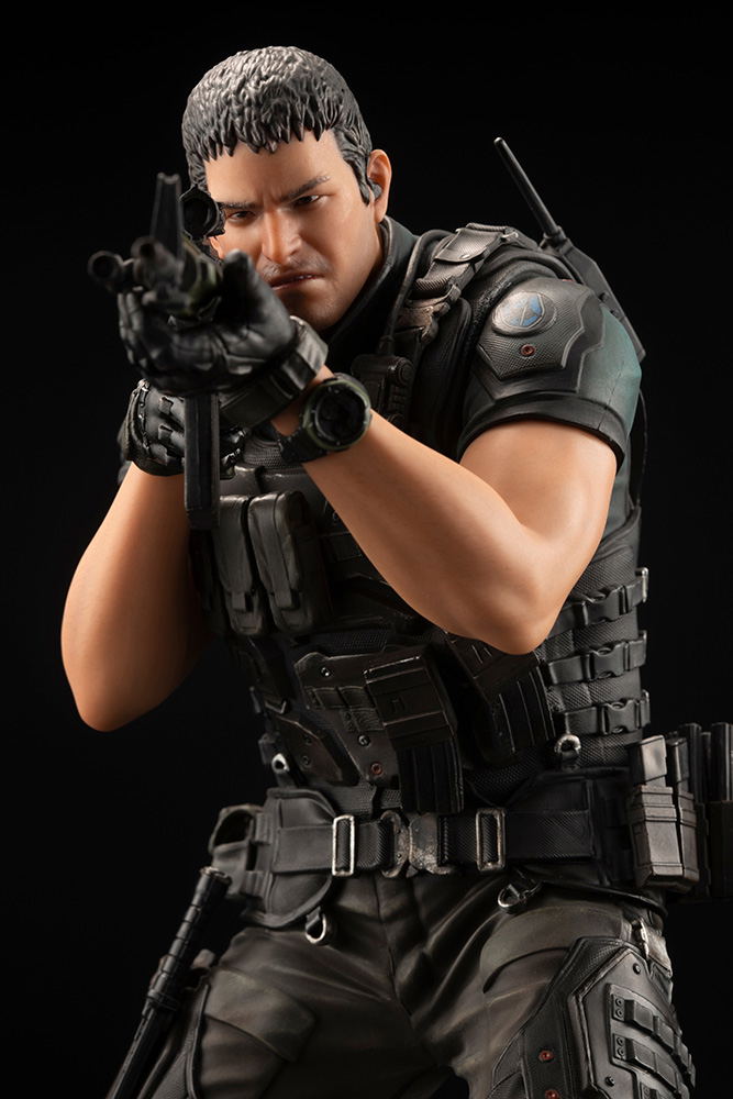 ARTFX Resident Evil Vendetta 1/6 Scale Pre-Painted Figure: Chris Redfield Renewal Package image 10