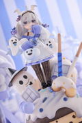 Dessert Planet Mercury Figure thumbnail 5