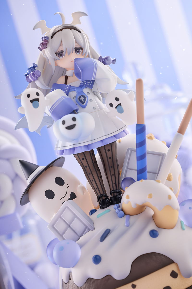 Dessert Planet Mercury Figure image 5