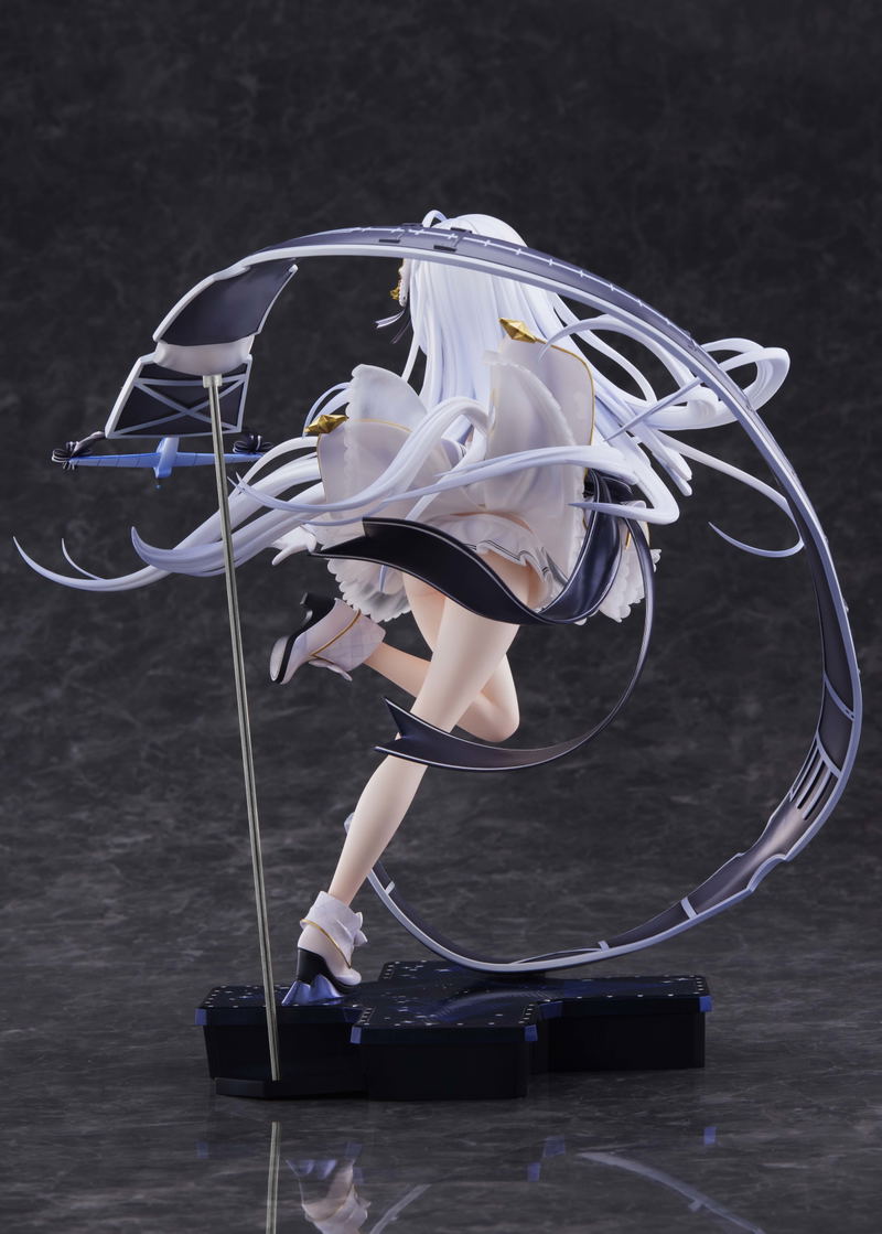 Azur Lane 1/6 Scale Pre-Painted Figure: Illustrious Muse image 3