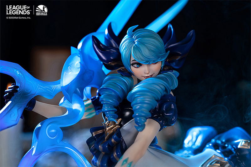 Infinity Studio x League of Legends 1/6 Scale Pre-Painted Figure: The Hallowed Seamstress Gwen image 12