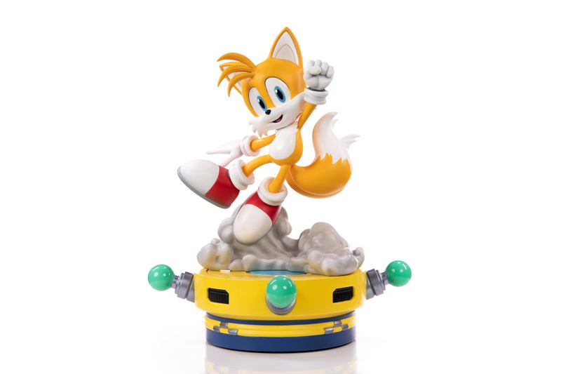 Sonic the Hedgehog Resin Statue: Tails image 1
