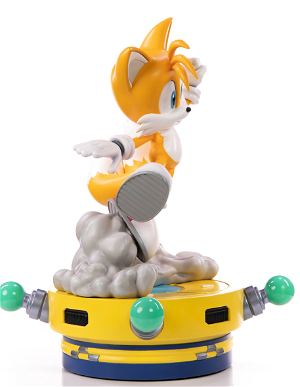 Sonic the Hedgehog Resin Statue: Tails