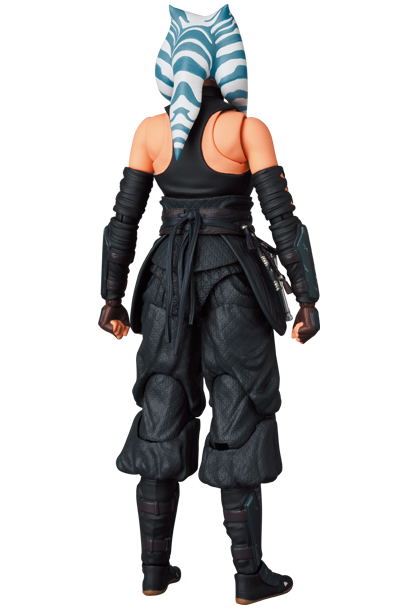 MAFEX Star Wars The Mandalorian: Ahsoka Tano (The Mandalorian Ver.) image 4