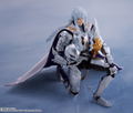 S.H.Figuarts Berserk: Griffith (Falcon of Light) thumbnail 4