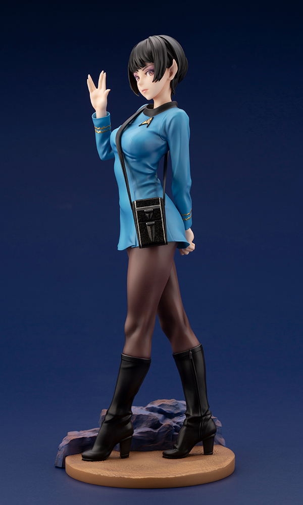 Star Trek 1/7 Scale Pre-Painted Figure: Star Trek Bishoujo Vulcan Science Officer image 3