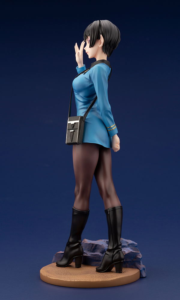 Star Trek 1/7 Scale Pre-Painted Figure: Star Trek Bishoujo Vulcan Science Officer image 4